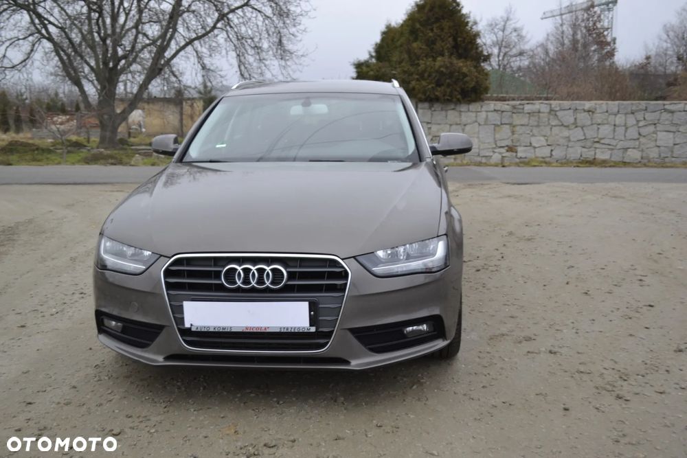 Audi A4 Avant - 6