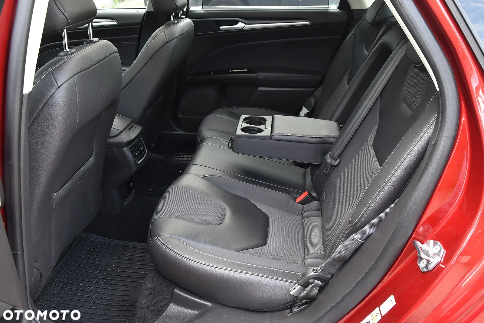 Ford Mondeo - 20