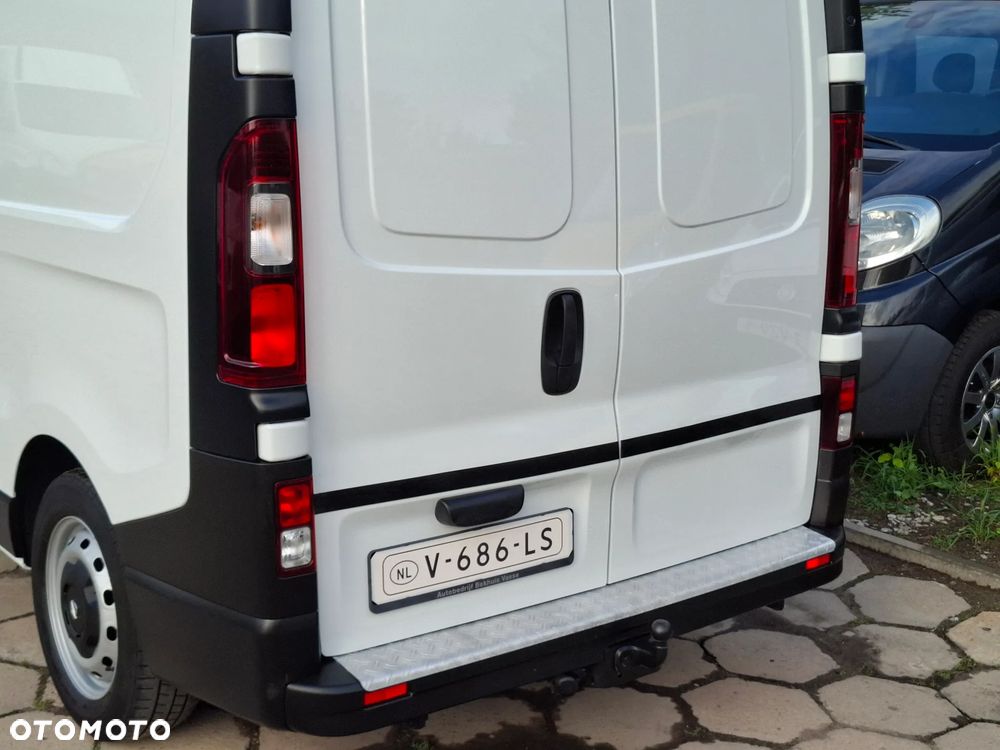 Opel Vivaro 2018 L2H2 MAXI *jedynie 77tys przebiegu* klima 3osobowy - 14