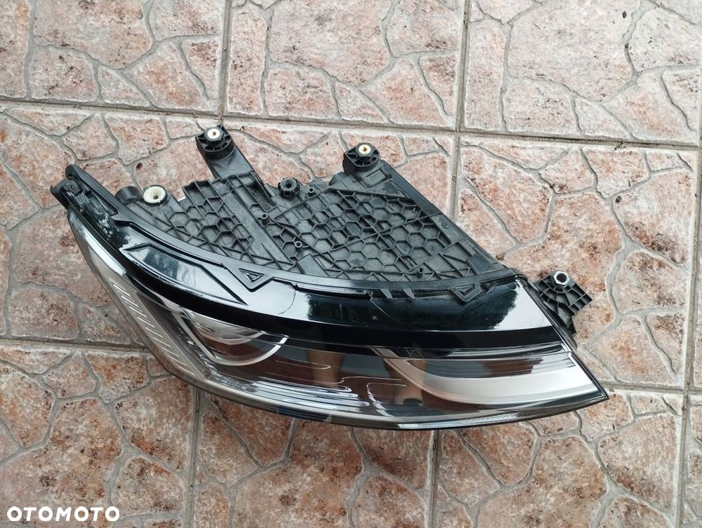 Lampa prawa Full LED IQ VW T7 7T 7T1 7T1941082C - 6