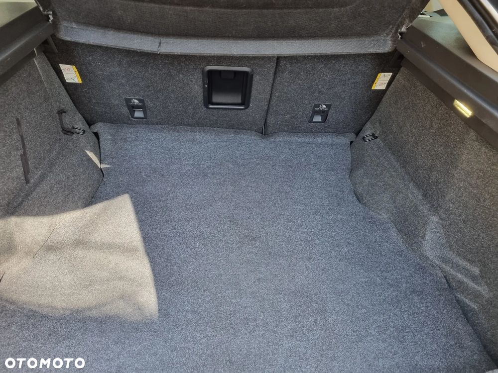 Ford Mondeo 2.0 TDCi Trend - 13