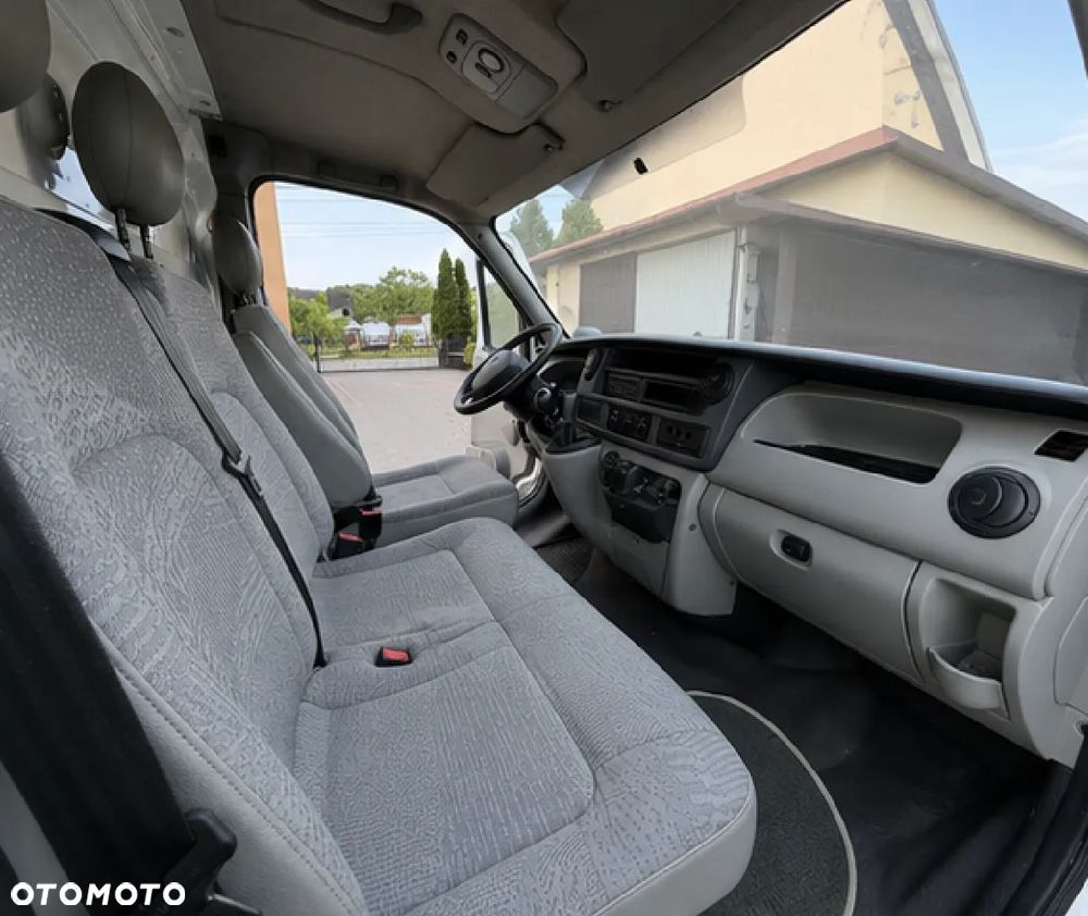 Renault Master 2.5 DCI - 4