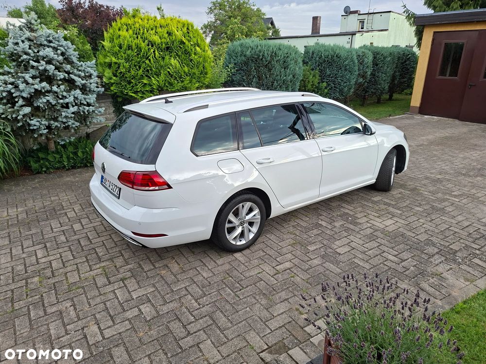 Volkswagen Golf 1.5 TSI BMT Trendline DSG - 4