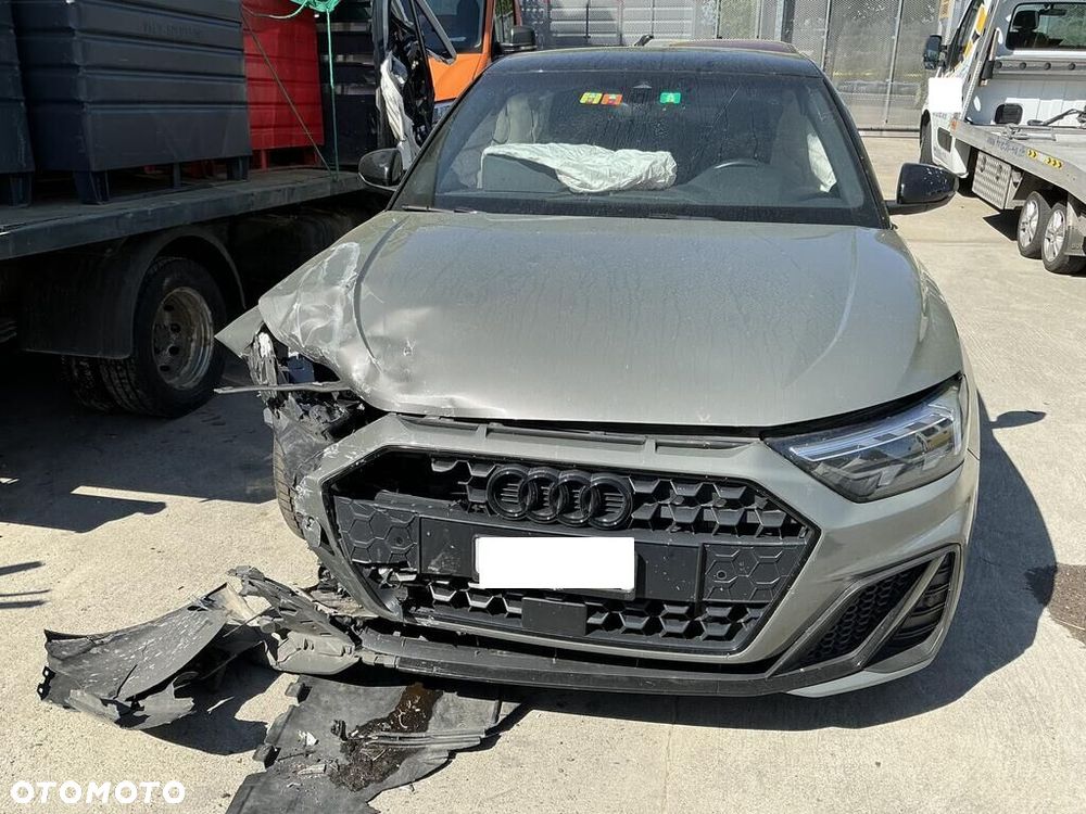 Audi A1 Sportback 30 TFSI S tronic S line - 5