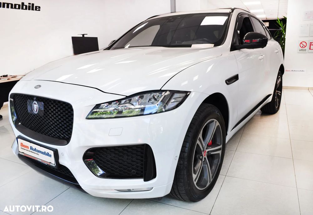 Jaguar F-Pace AWD First Edition - 2