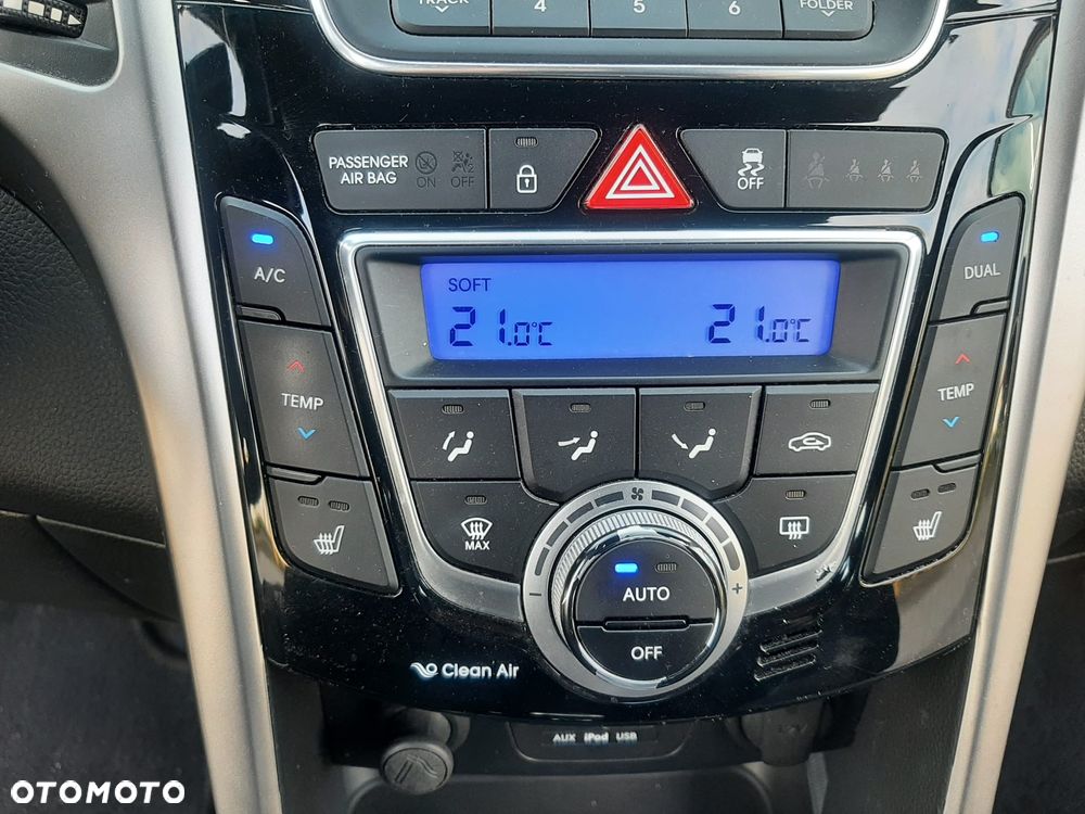 Hyundai i30 1.4 Premium - 8
