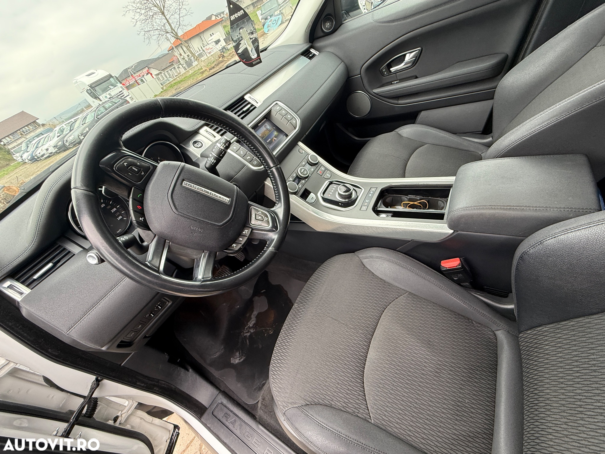 Land Rover Range Rover Evoque 2.0 D150 HSE - 9