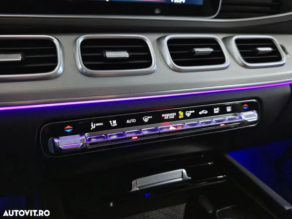 Mercedes-Benz GLE 350 e 4Matic 9G-TRONIC AMG Line - 14