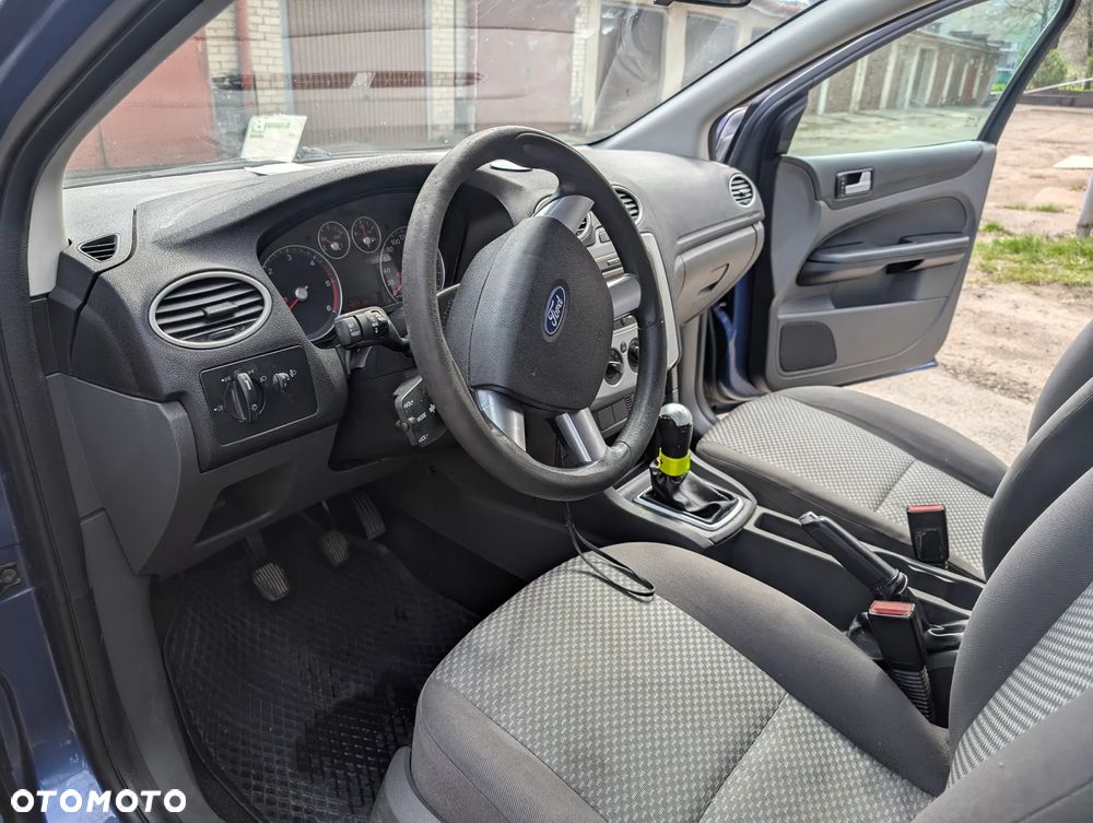 Ford Focus - 16