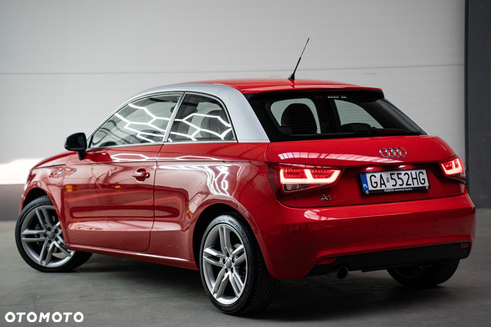 Audi A1 1.6 TDI S line edition - 8