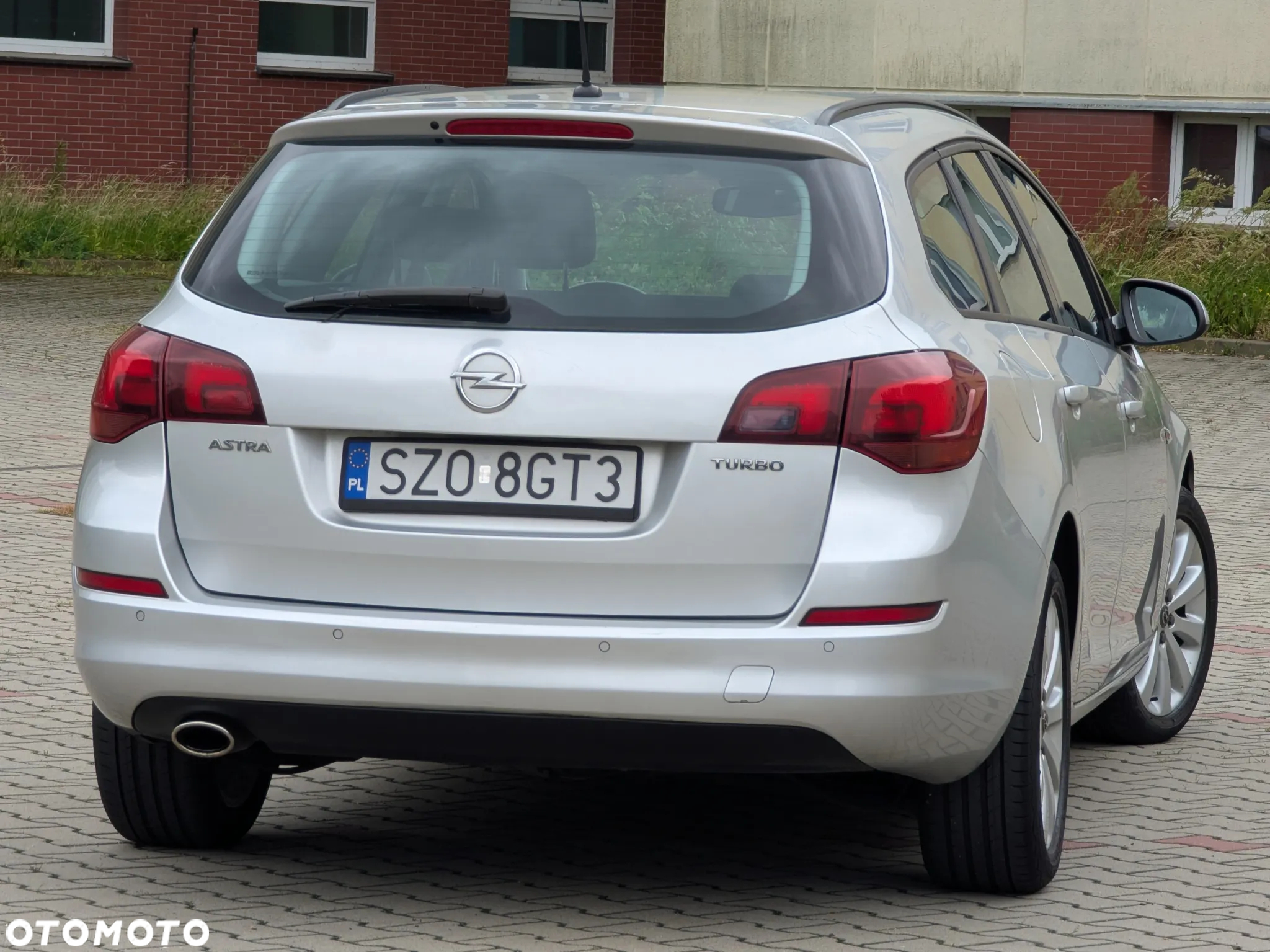 Opel Astra IV 1.4 T Sport - 16