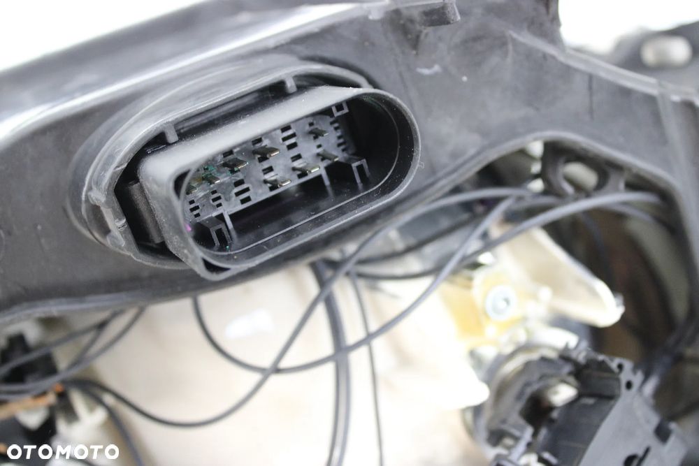 Ford Mondeo MK4 Lampa Lewy Przód - 6