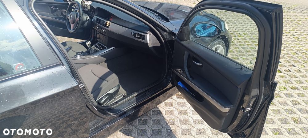 BMW Seria 3 320d - 7