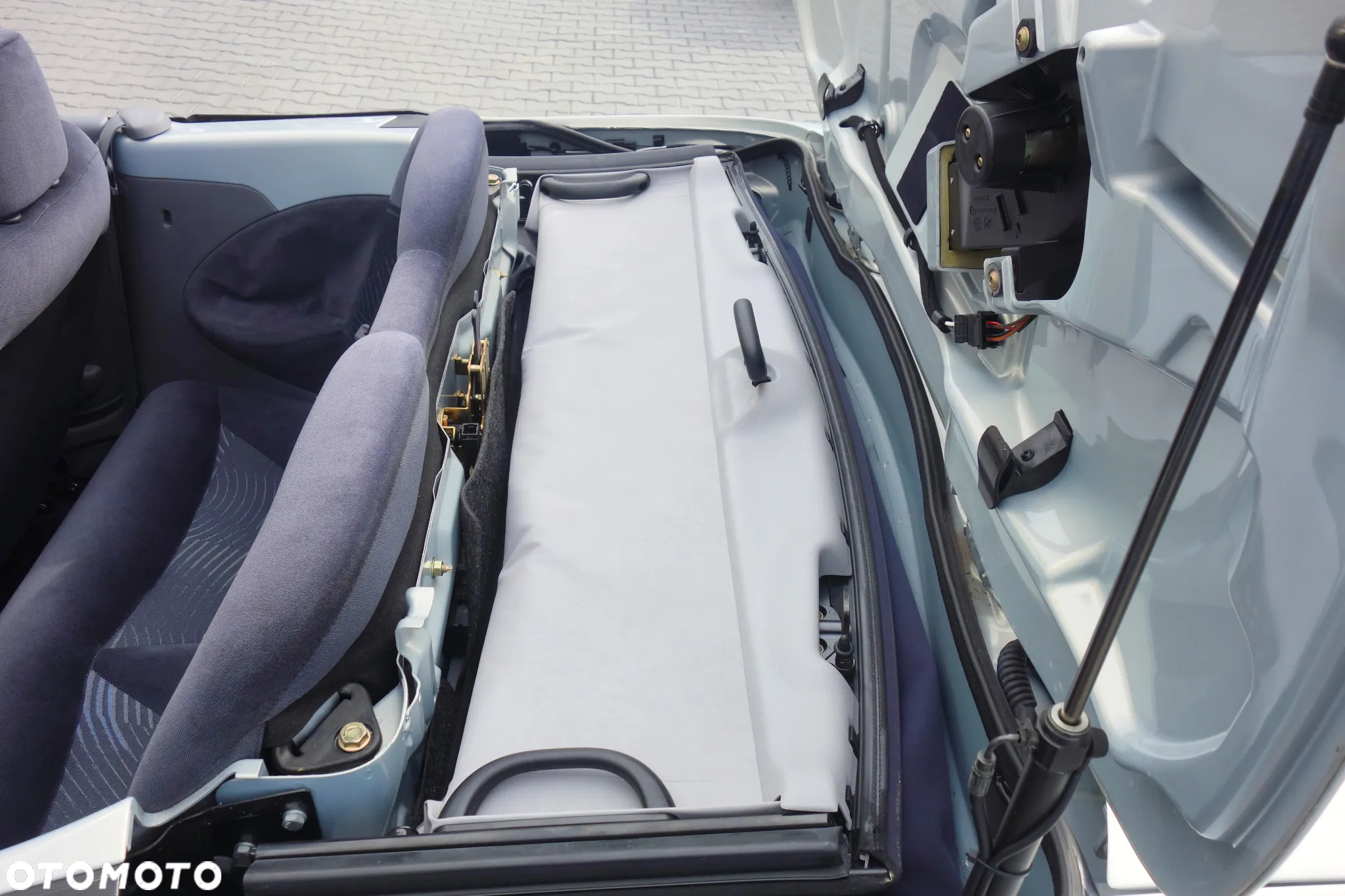 Renault Megane Cabrio 1.6 - 28