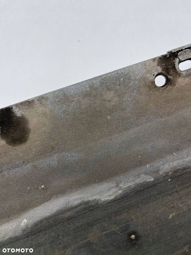 BMW 3 F30 F31 PRAWA NAKŁADKA PROGOWA A300 7256912 - 8