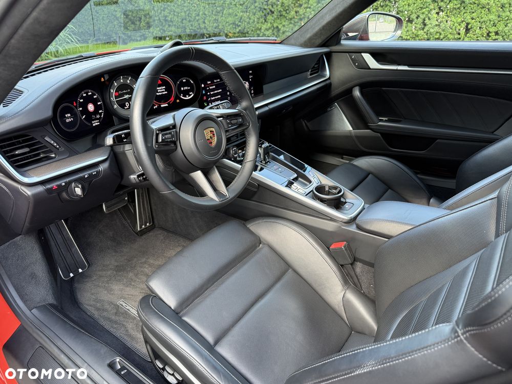 Porsche 911 Carrera Turbo S - 8