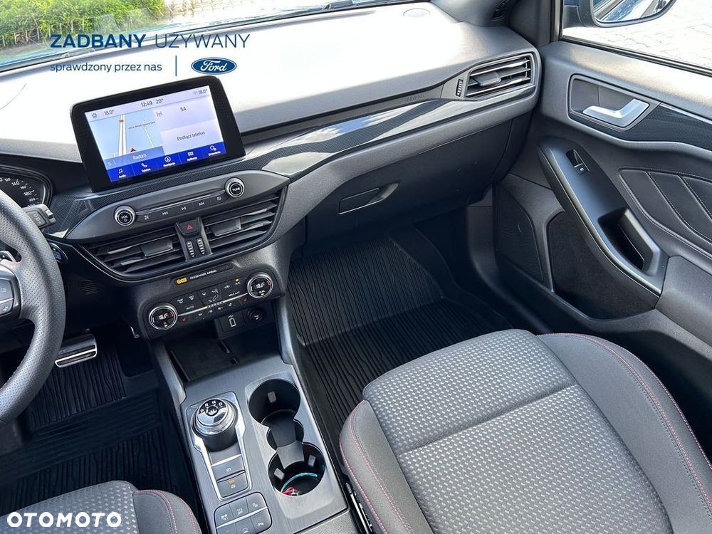Ford Focus - 13