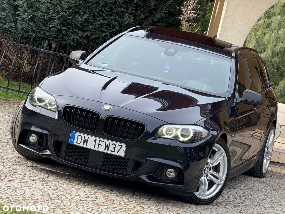BMW Seria 5 530d xDrive Sport-Aut Luxury Line - 1