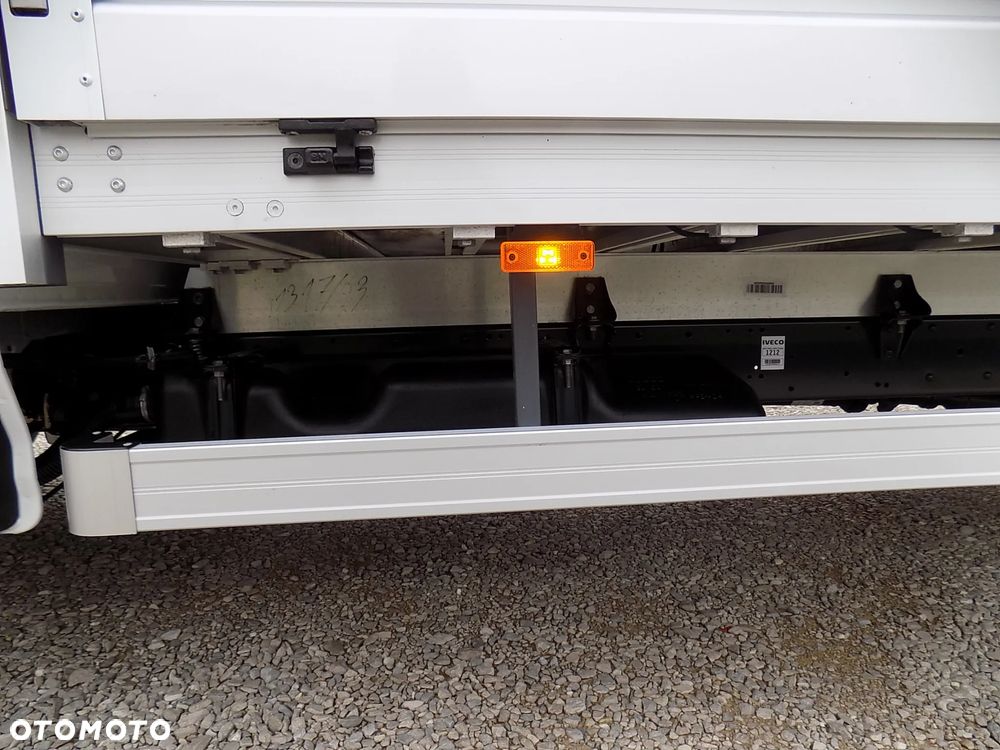 Iveco DAILY, 50C18 NA BLIŻNIAKACH, SKRZYNIA 12-PALET. - 13