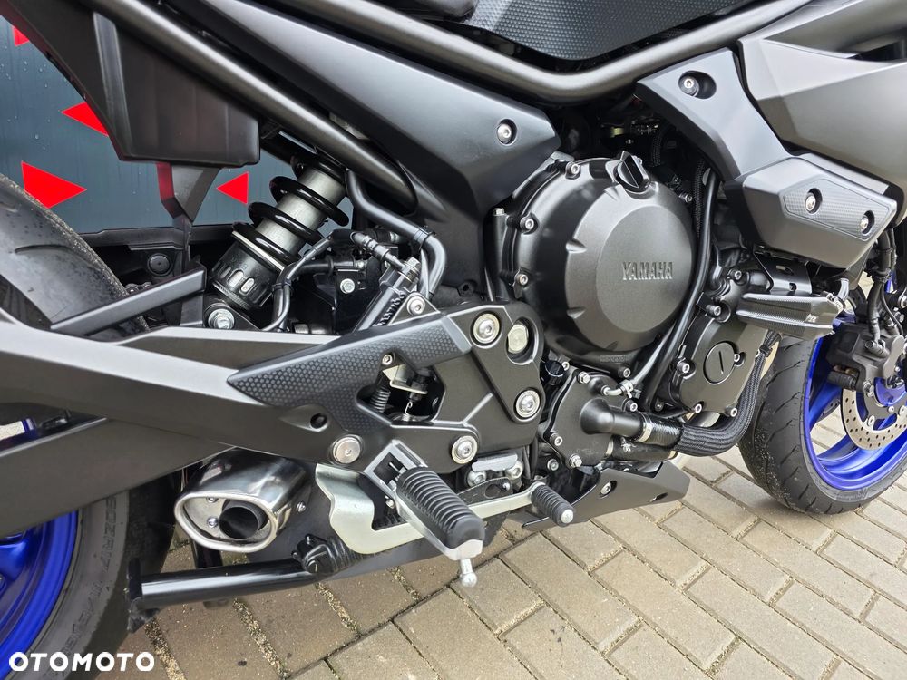Yamaha XJ - 25