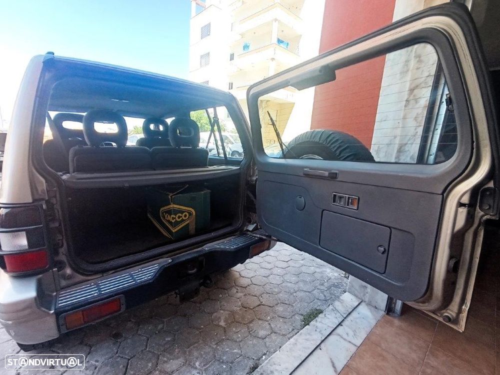 Mitsubishi Pajero 2.8 TD GLS - 27