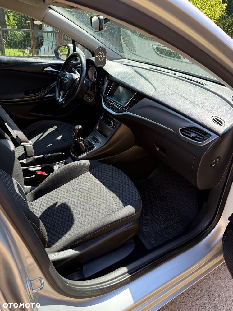 Opel Astra - 8