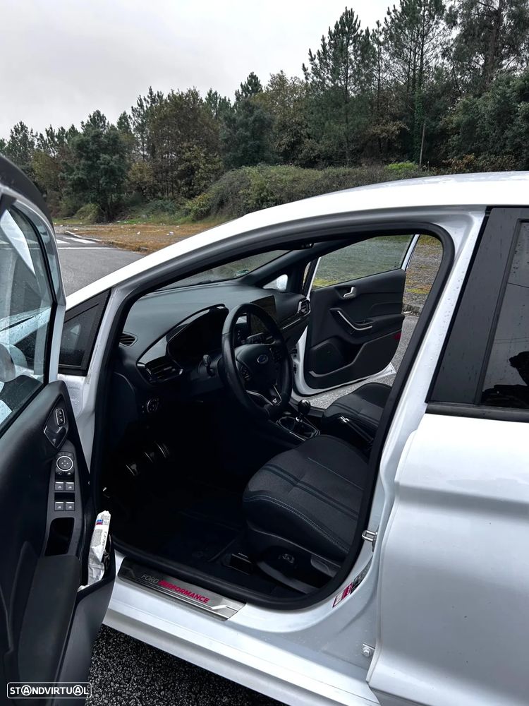 Ford Fiesta 1.5 EcoBoost S&S ST X - 20