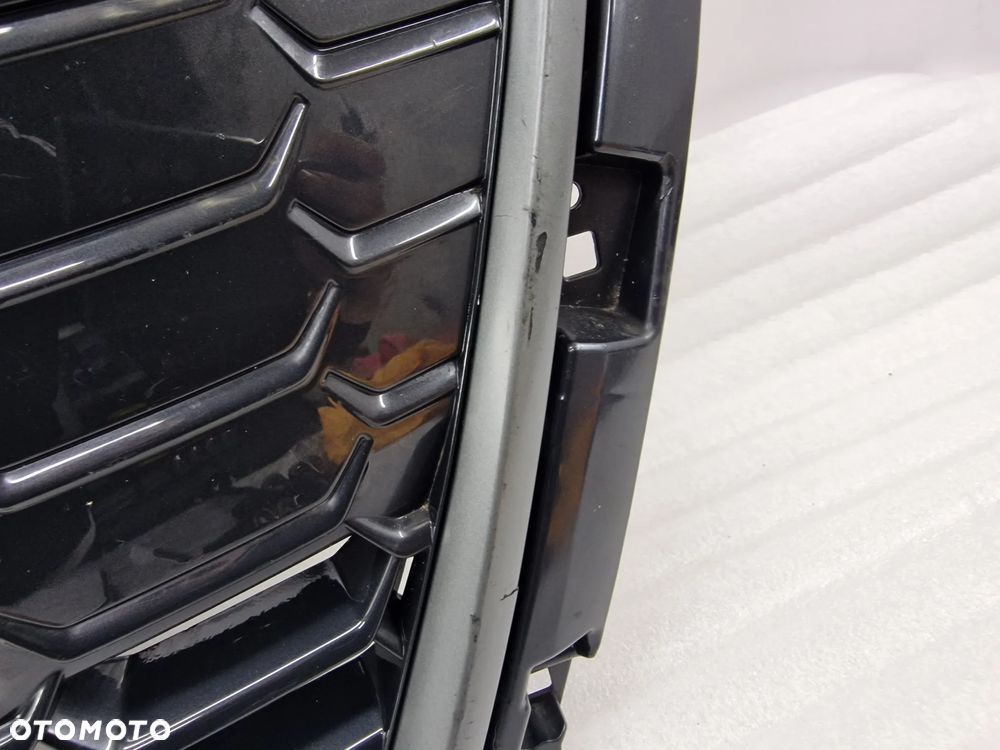AUDI A3 8Y0 S-LINE 20- ATRAPA / GRILL PRZEDNI PRZÓD BEZ PDC , NR 8Y0853651A , NR AUKCJI GL66 - 13
