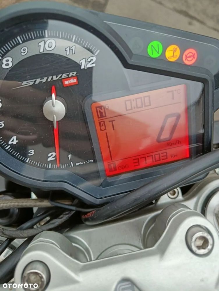 Aprilia Shiver - 7