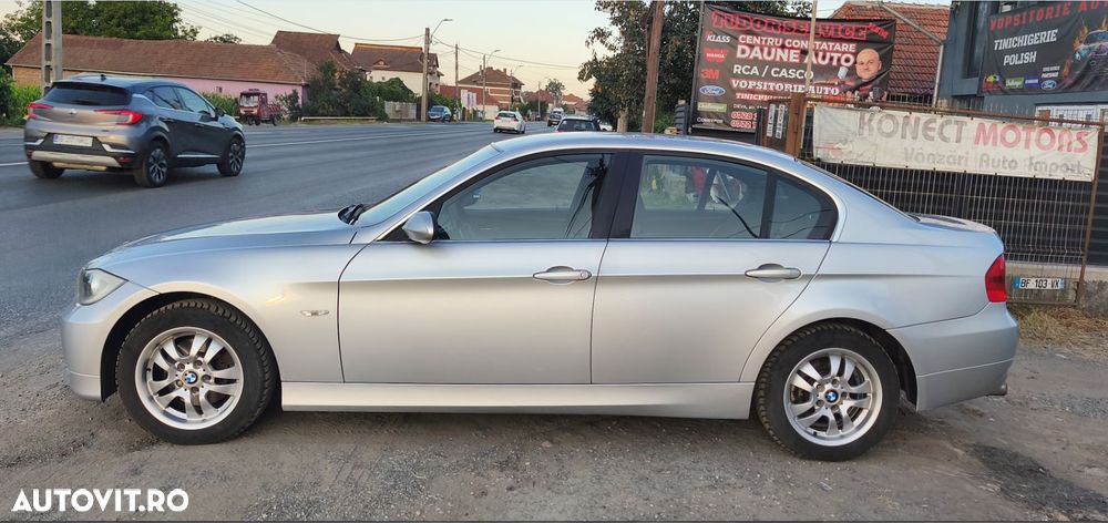 BMW Seria 3 325xi - 5