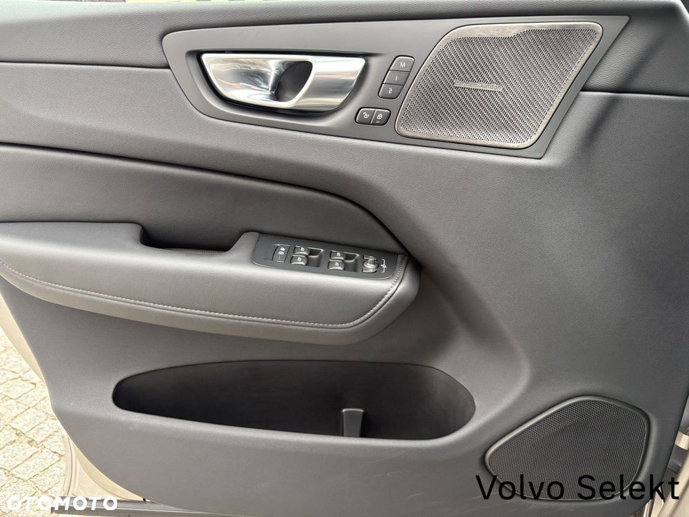 Volvo XC 60 - 21