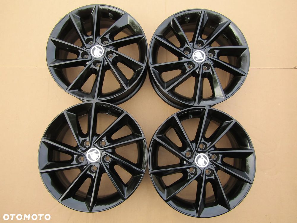 4x Felgi 16 Skoda Octavia II III IV Karoq VW T-ROC T Roc Jetta Golf V VI VII Touran Caddy Jetta Seat Ateca Leon Ateca 6 j 5x112 ET43 - 20