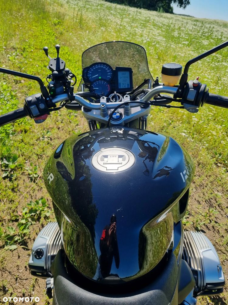 BMW R - 6