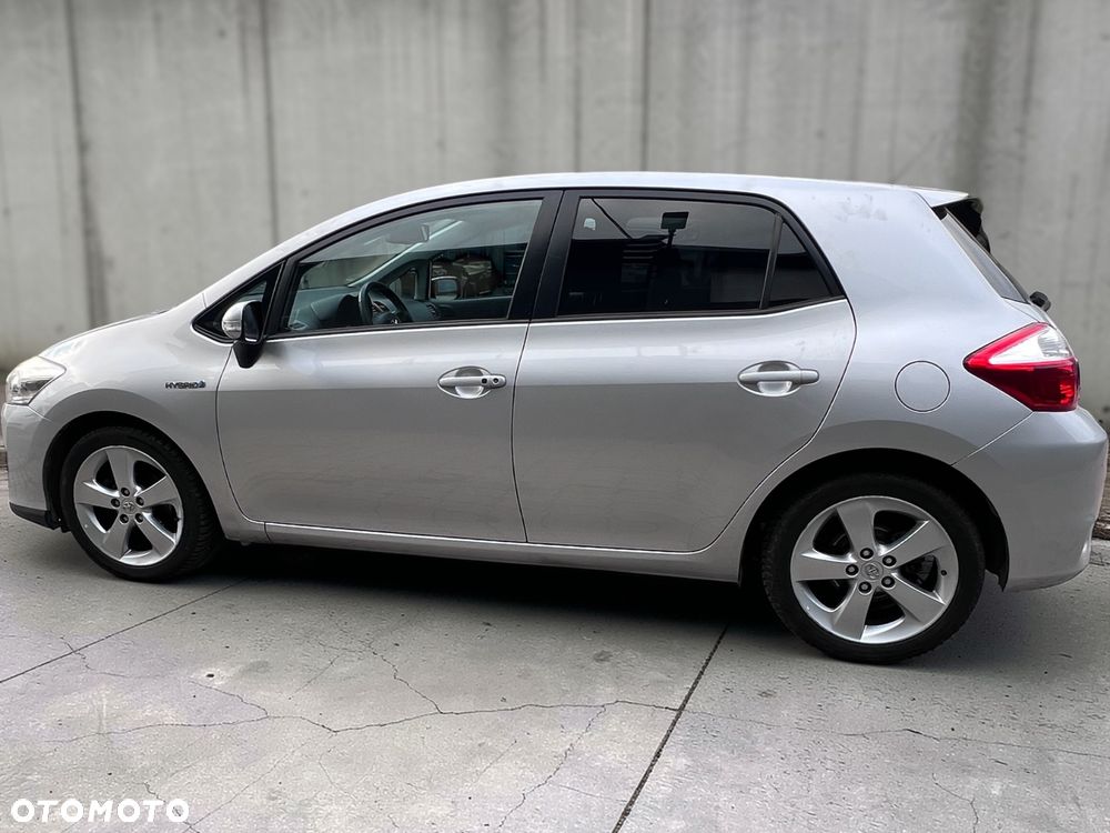 Toyota Auris - 10