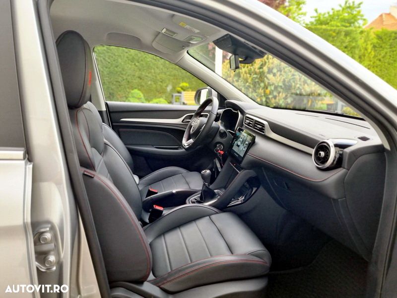 MG ZS ICE 1.5 VTI-tech Luxury - 14