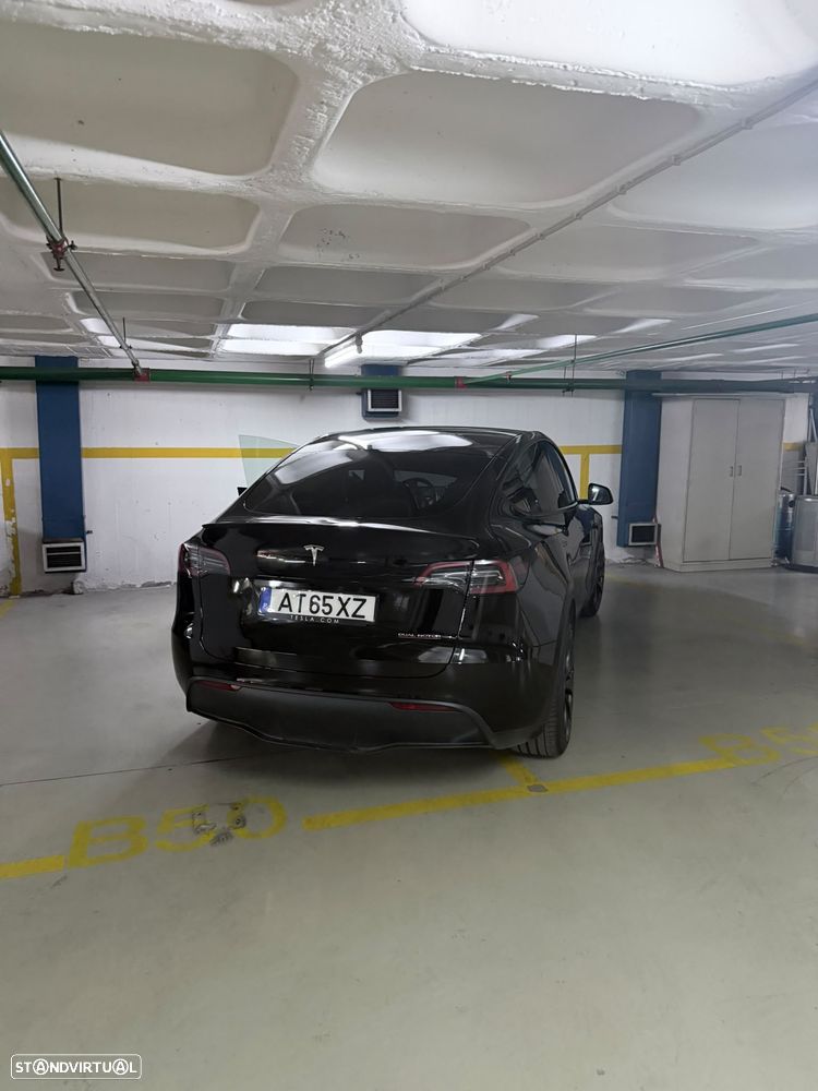 Tesla Model Y Performance Tração Integral - 12