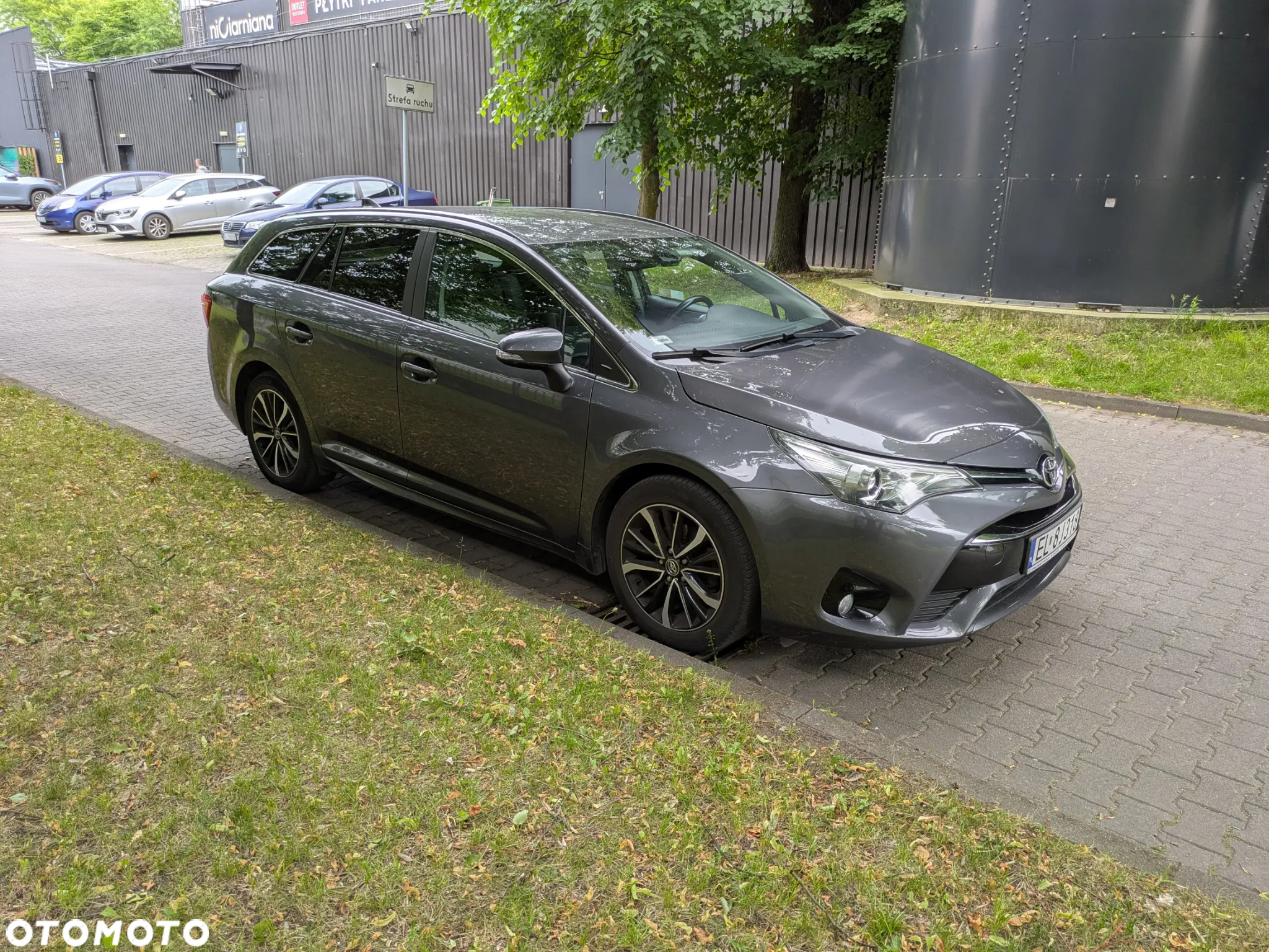 Toyota Avensis 1.8 Prestige - 9