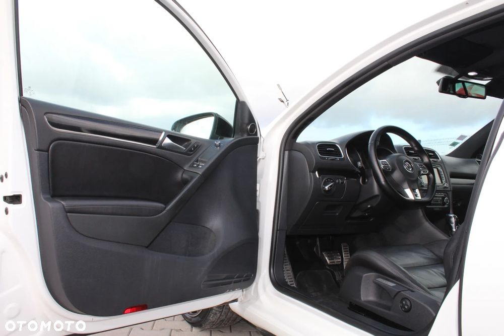 Volkswagen Golf 2.0 TDI DPF DSG GTD - 26