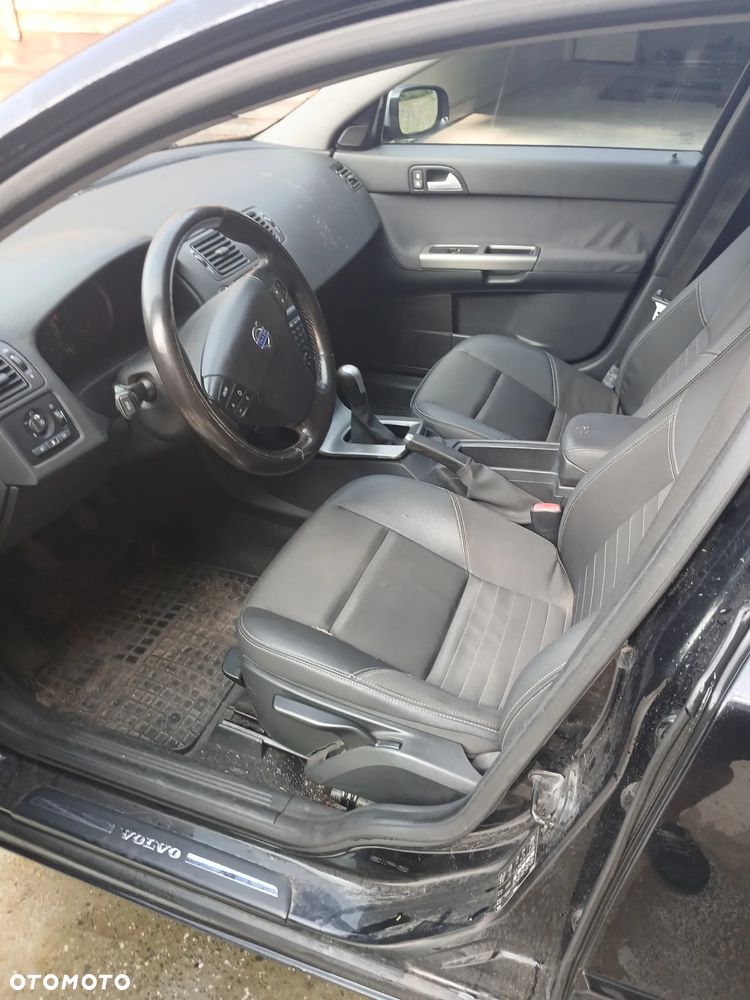 Volvo V50 - 8