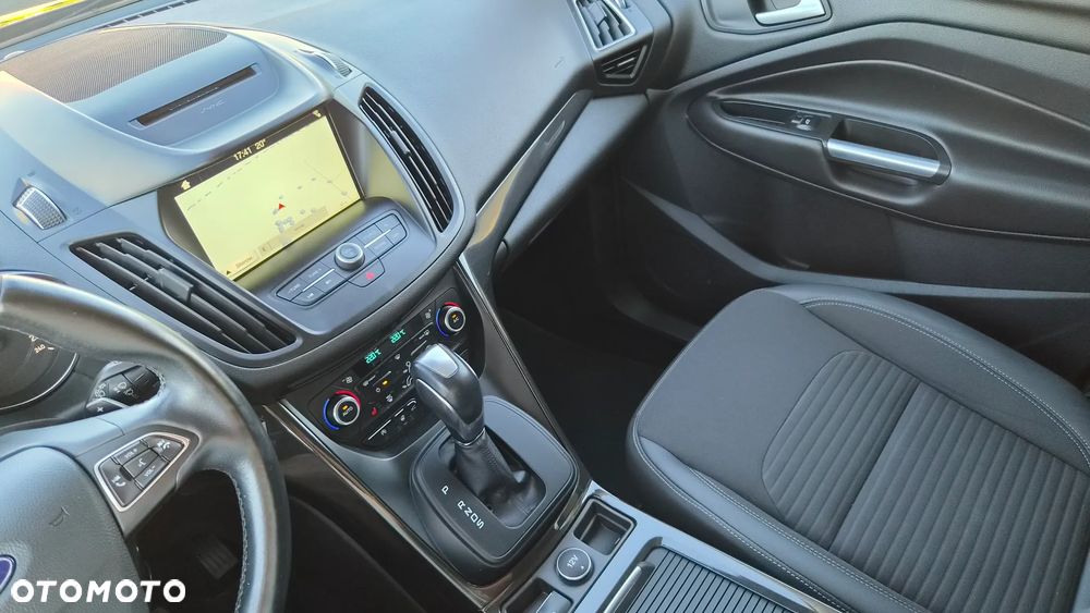 Ford Kuga 2.0 TDCi 4x4 Titanium - 11