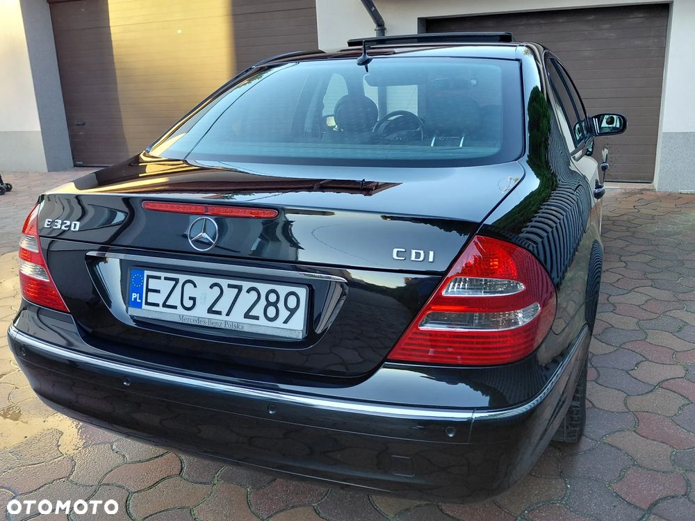 Mercedes-Benz Klasa E - 6