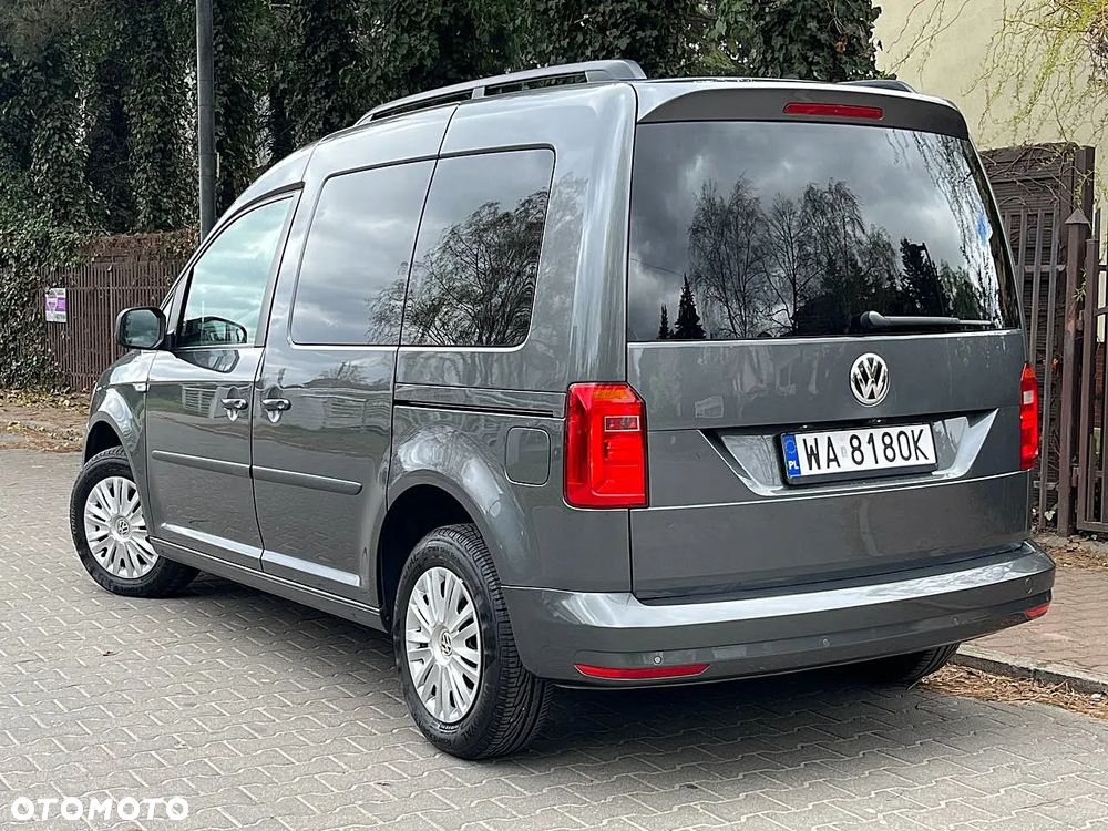 Volkswagen Caddy 2.0 TDI Highline - 12