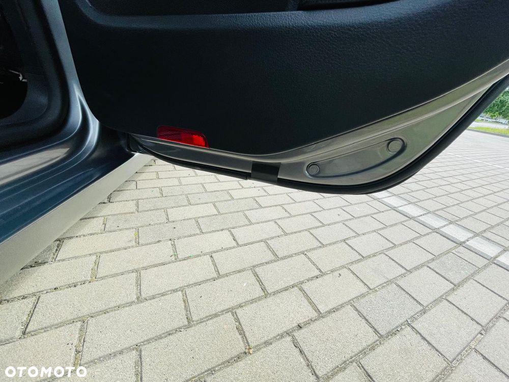 Volkswagen Golf Plus 1.6 Team - 19
