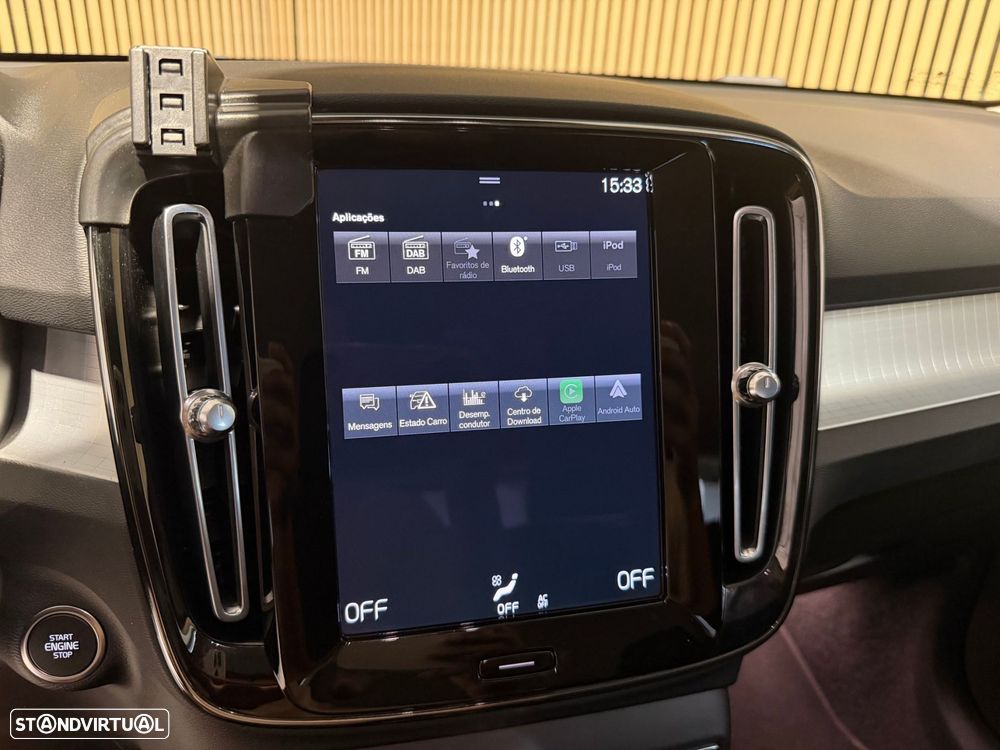 Volvo XC 40 T3 Geartronic Momentum Pro - 11