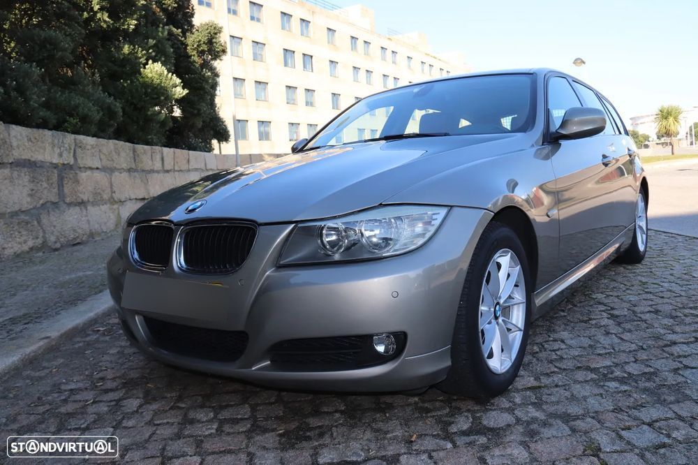 BMW 320 d Touring - 1