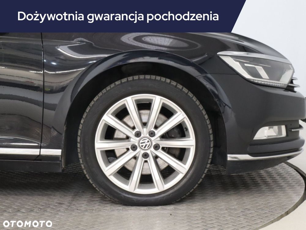 Volkswagen Passat Variant - 17