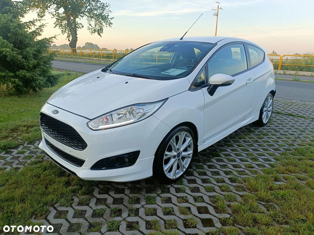 Ford Fiesta - 8