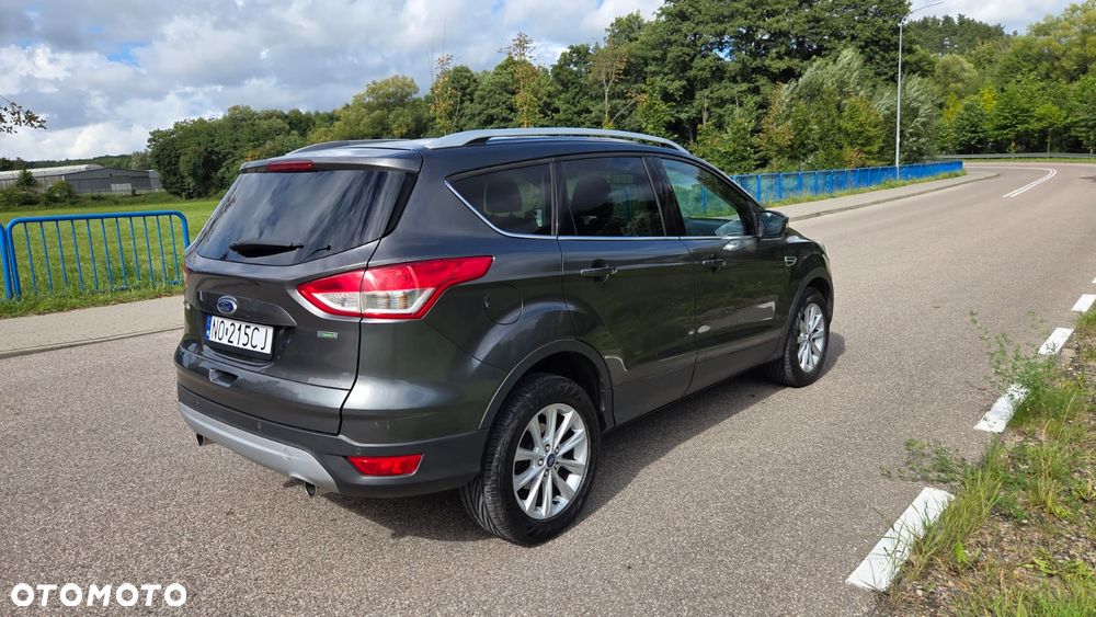 Ford Kuga - 4