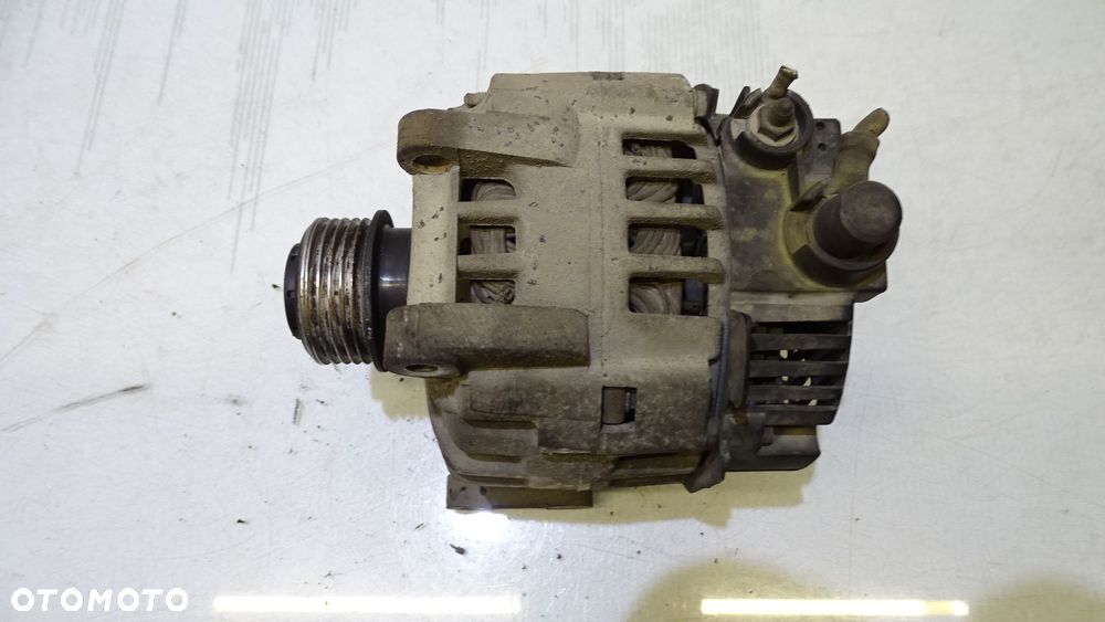 ALTERNATOR 90A MERCEDES - BENZ A 190 1,9  A0121544302 - 1