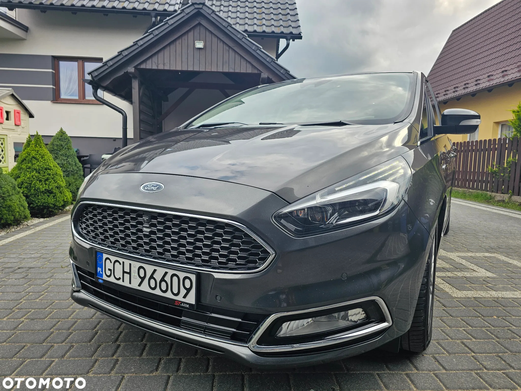Ford S-Max 2.0 TDCi Bi-Turbo Vignale PowerShift - 2